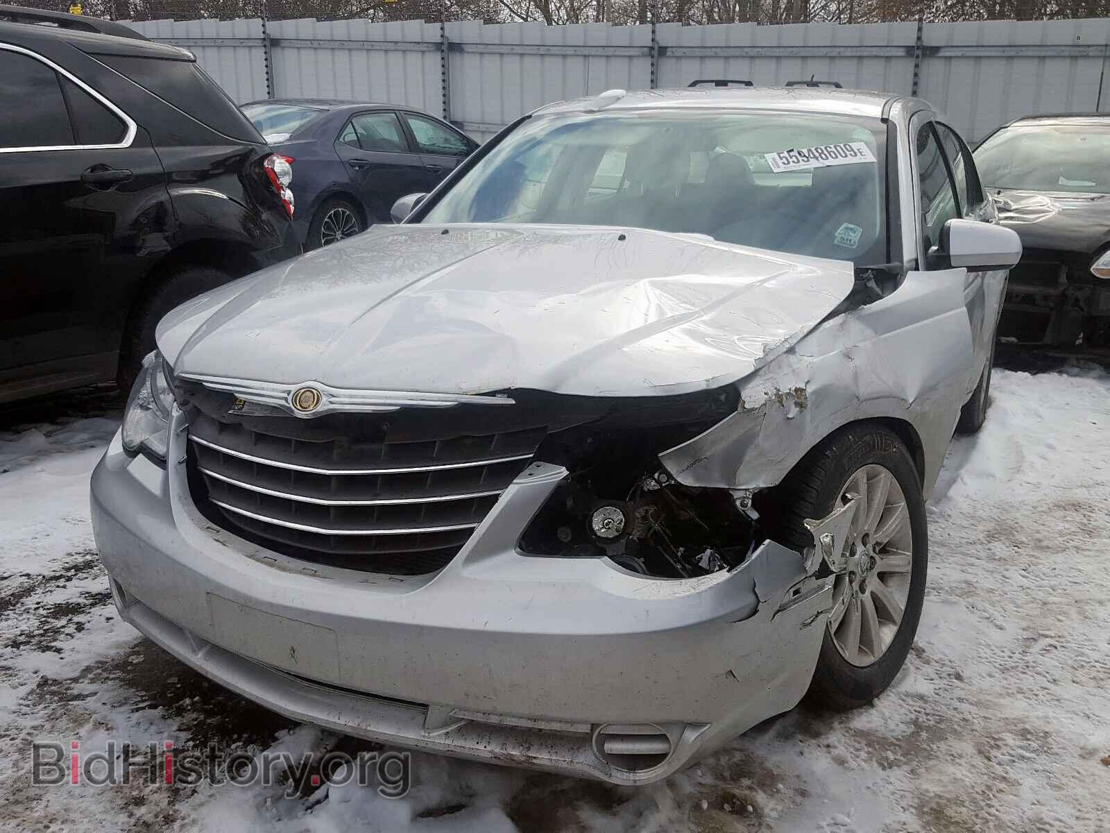 2010 CHRYSLER SEBRING - VIN: 1C3CC5FB4AN163348 - Фото 2