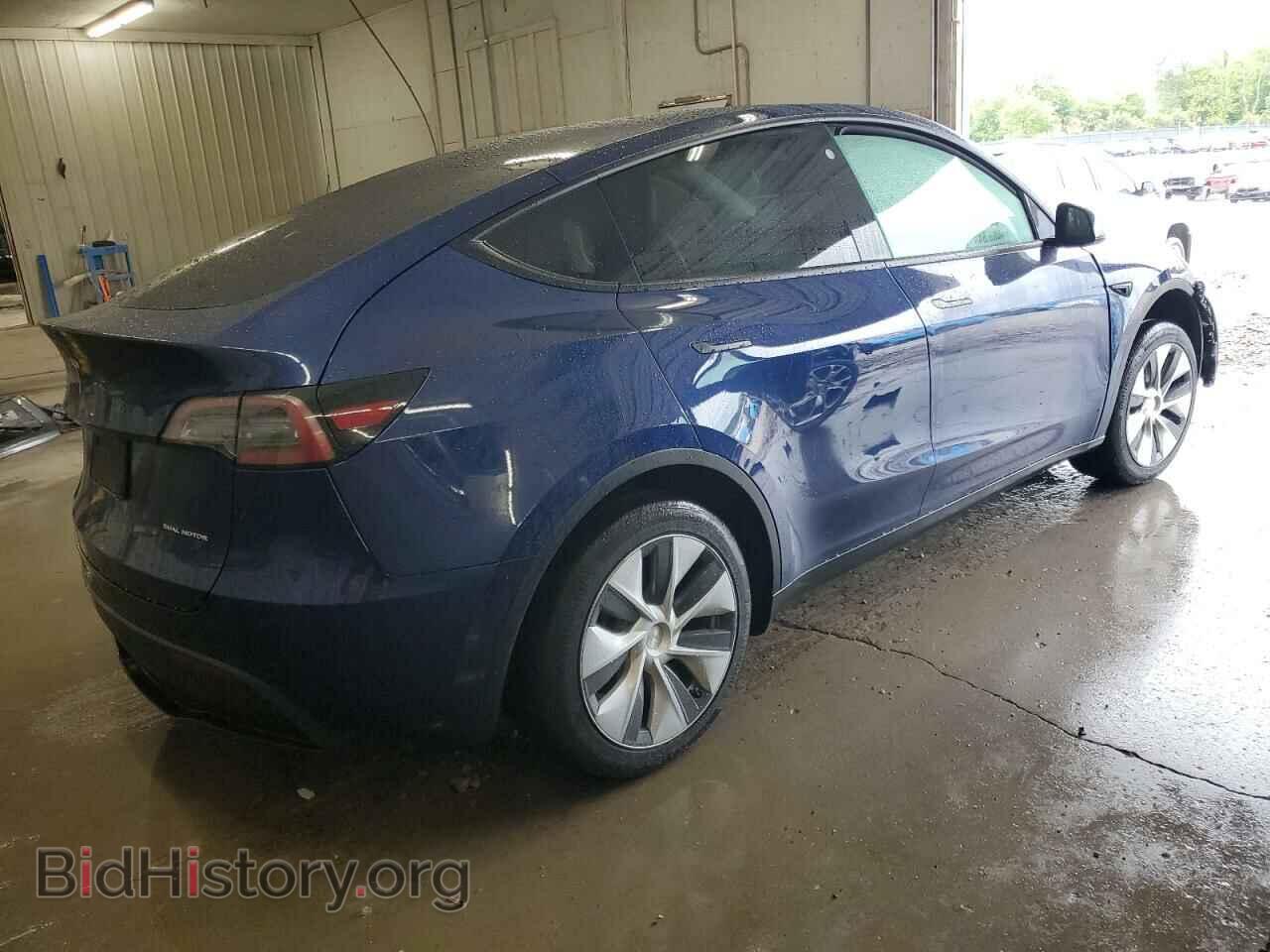 2022 TESLA MODEL Y - VIN: 7SAYGDEE2NF462159 - Фото 3