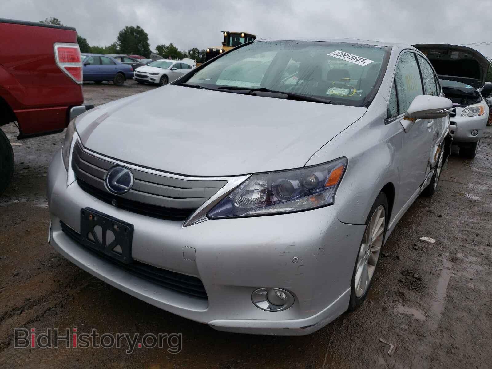 2010 LEXUS HS - VIN: JTHBB1BA1A2026321 - Photo 2
