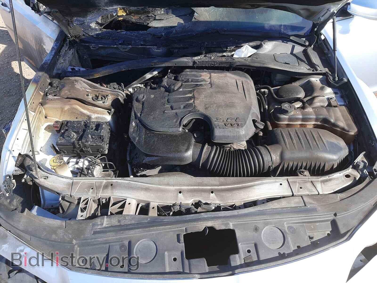 2013 CHRYSLER 300 - VIN: 2C3CCAAG4DH662174 - Фото 7