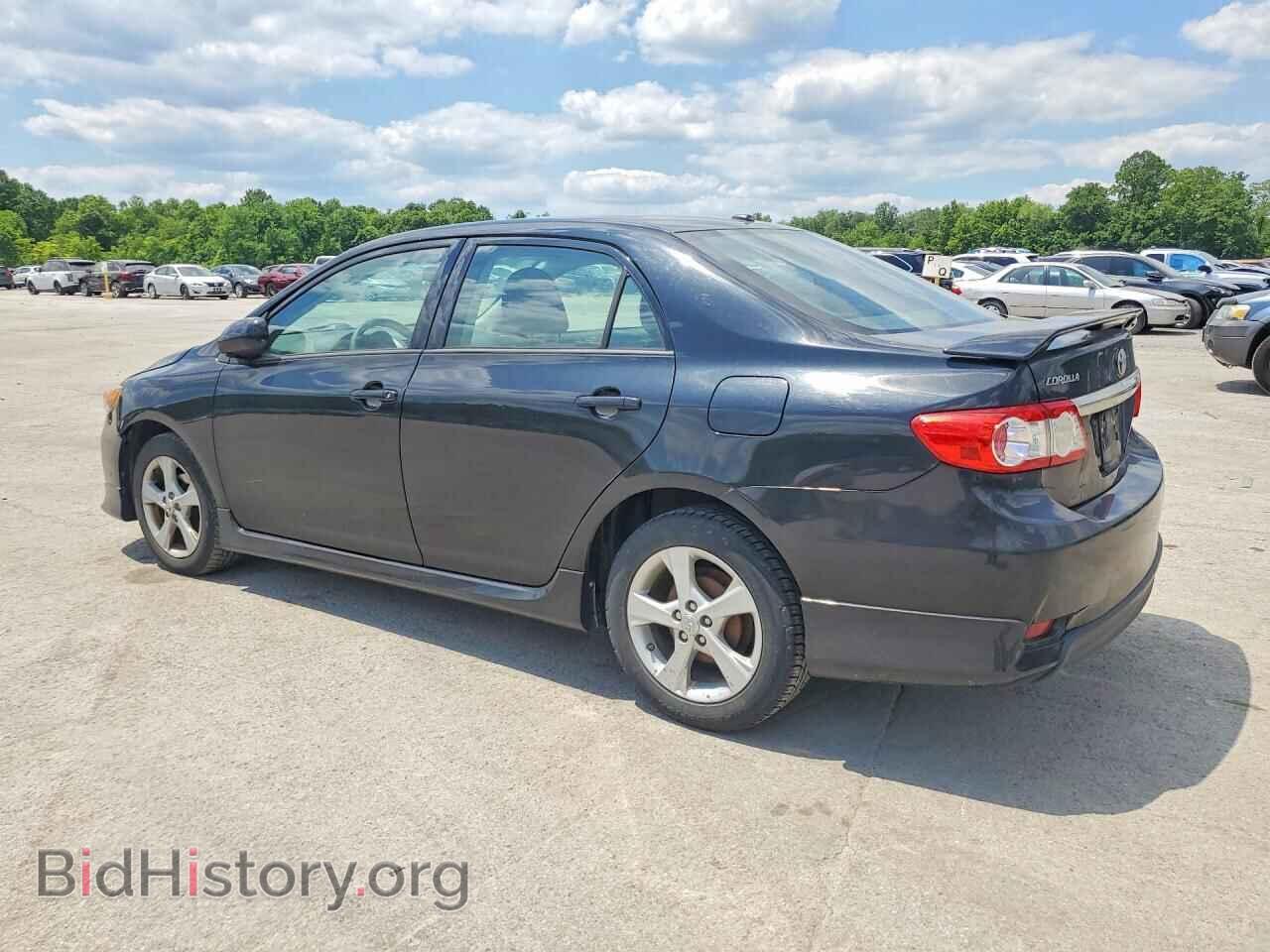 2011 TOYOTA COROLLA - VIN: 2T1BU4EEXBC670379 - Фото 2