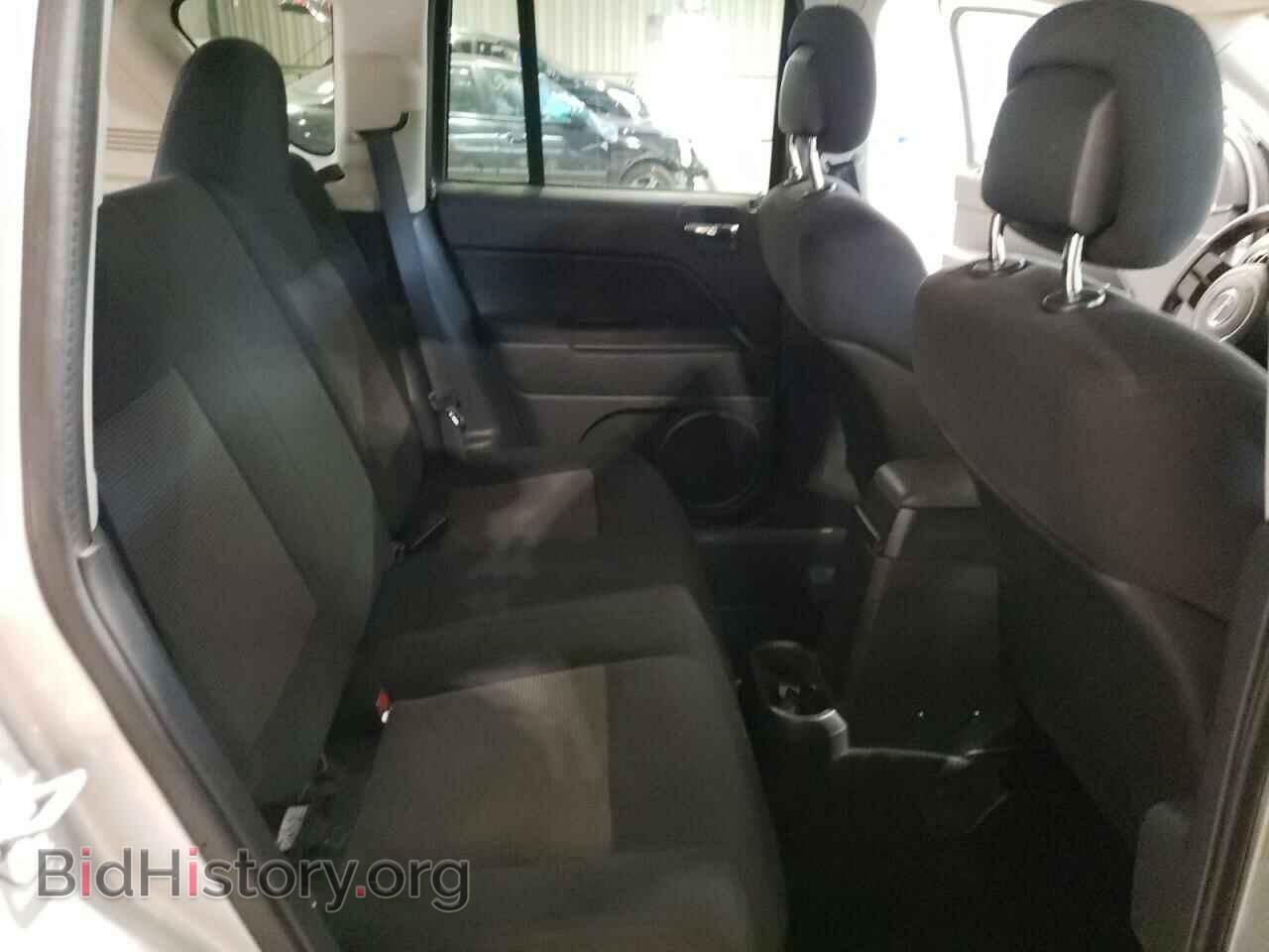 2011 JEEP COMPASS - VIN: 1J4NF1FB7BD258105 - Фото 6