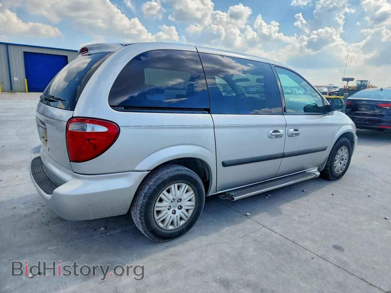2005 CHRYSLER MINIVAN - VIN: 1C4GP45R05B440076 - Фото 3