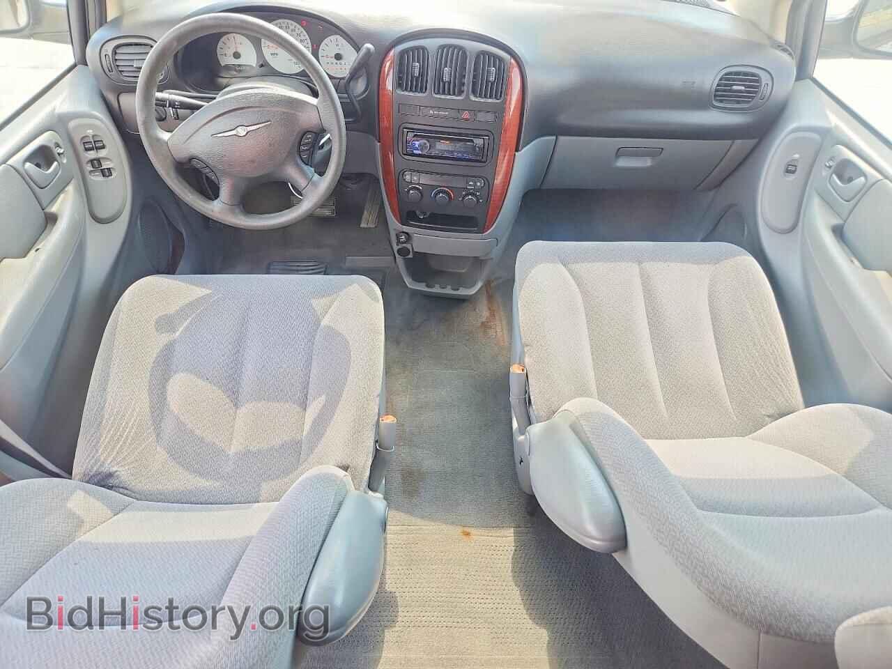 2005 CHRYSLER MINIVAN - VIN: 1C4GP45R05B440076 - Фото 8