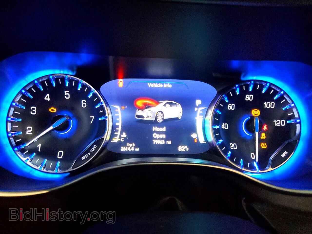 2018 CHRYSLER PACIFICA - VIN: 2C4RC1GG7JR233064 - Фото 9