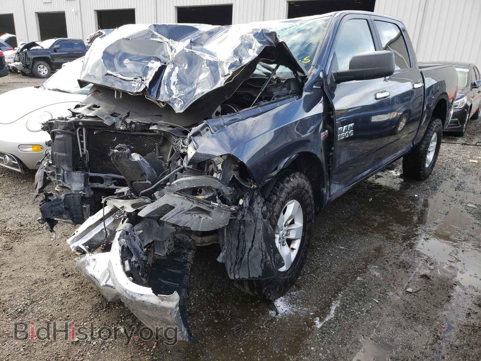 2017 RAM 1500 - VIN: 1C6RR7LT2HS744928 - Photo 2