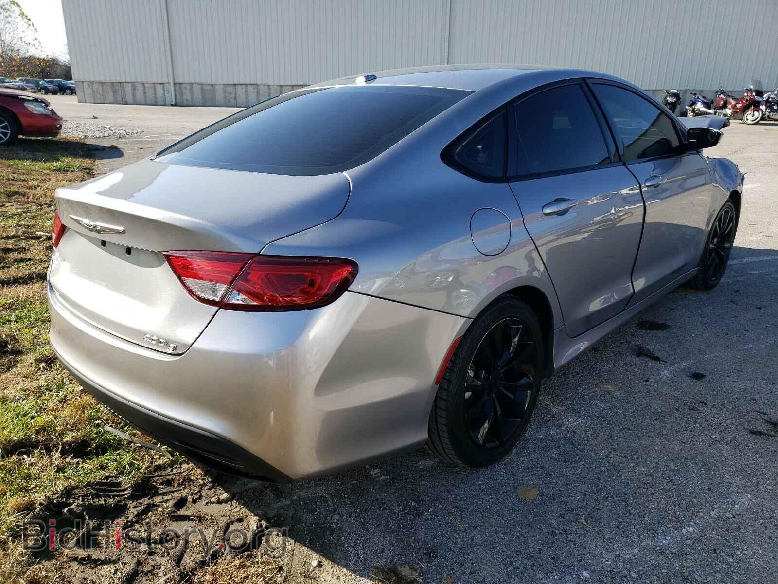 2015 CHRYSLER 200 - VIN: 1C3CCCBB4FN747668 - Фото 4