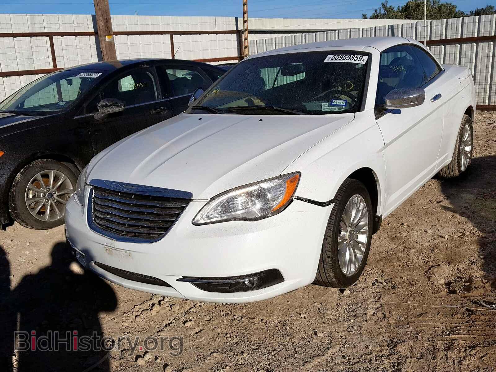 2011 CHRYSLER 200 - VIN: 1C3BC7EG7BN575883 - Фото 2