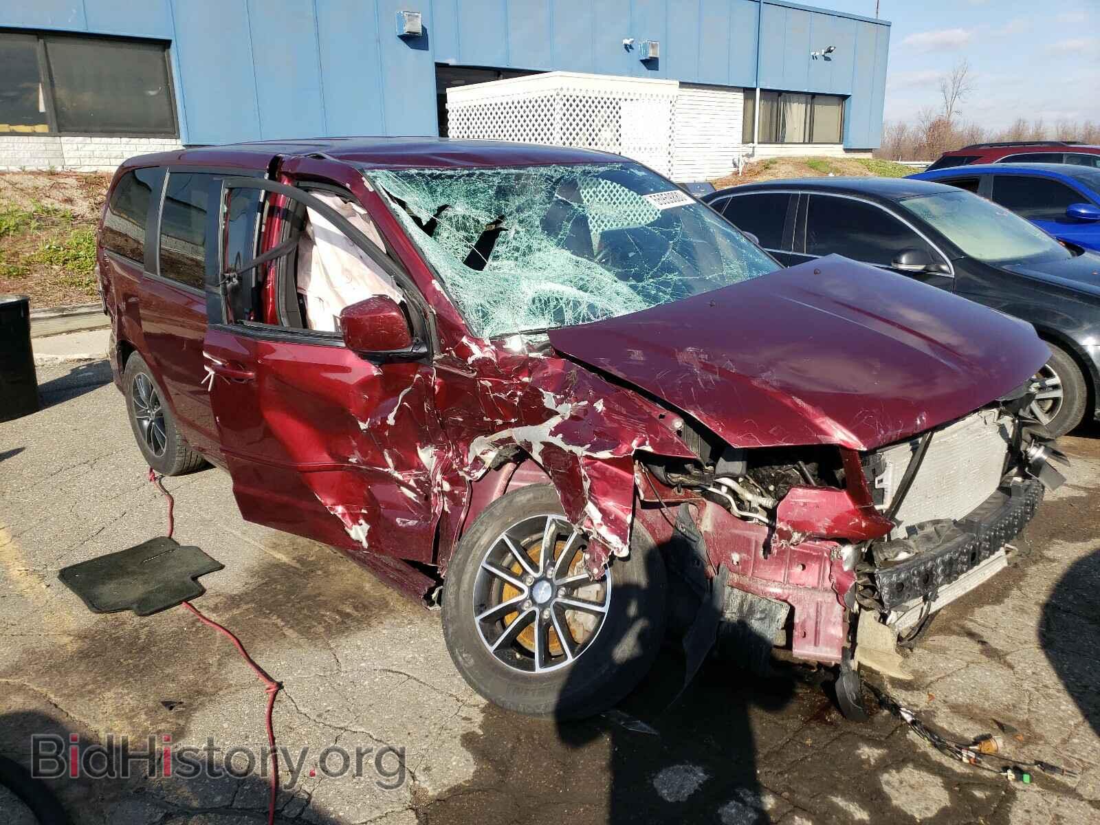 Фотография 2C4RDGEGXHR637201 - DODGE GRAND CARA 2017