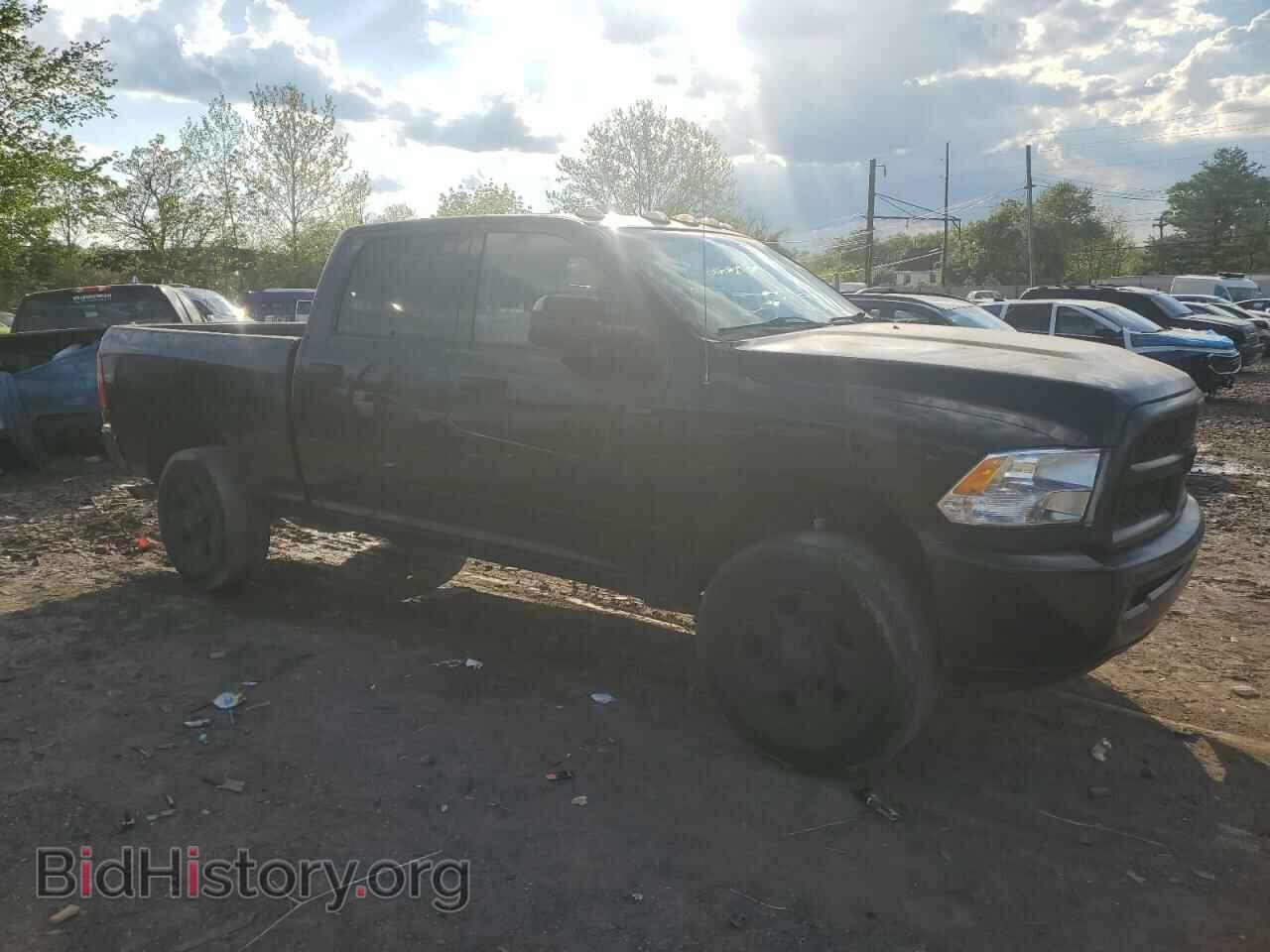 2017 RAM All Models - VIN: 3C6UR5CJ4HG625198 - Photo 4