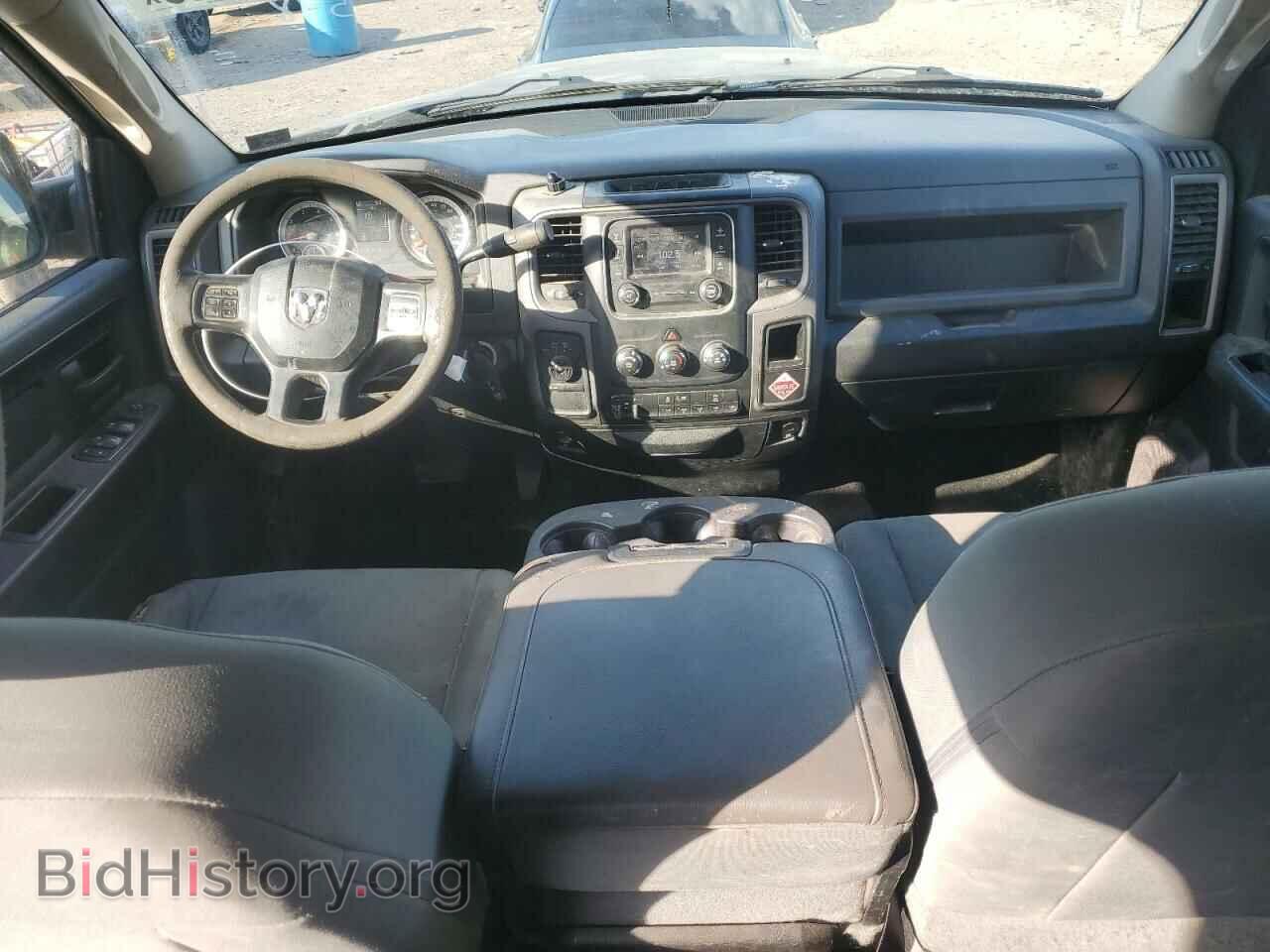 2017 RAM All Models - VIN: 3C6UR5CJ4HG625198 - Photo 8