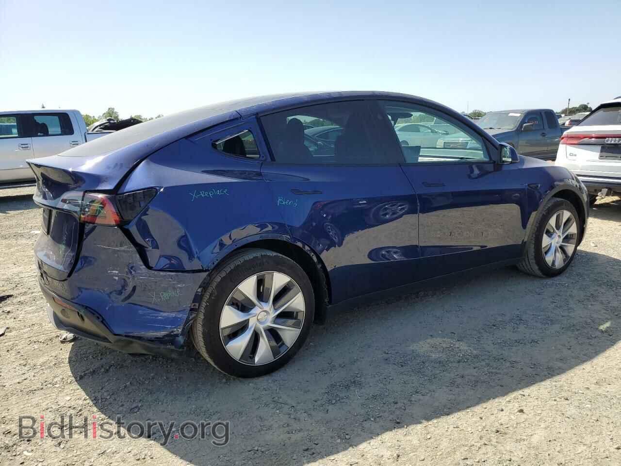 2023 TESLA MODEL Y - VIN: 7SAYGDED6PF908730 - Photo 3
