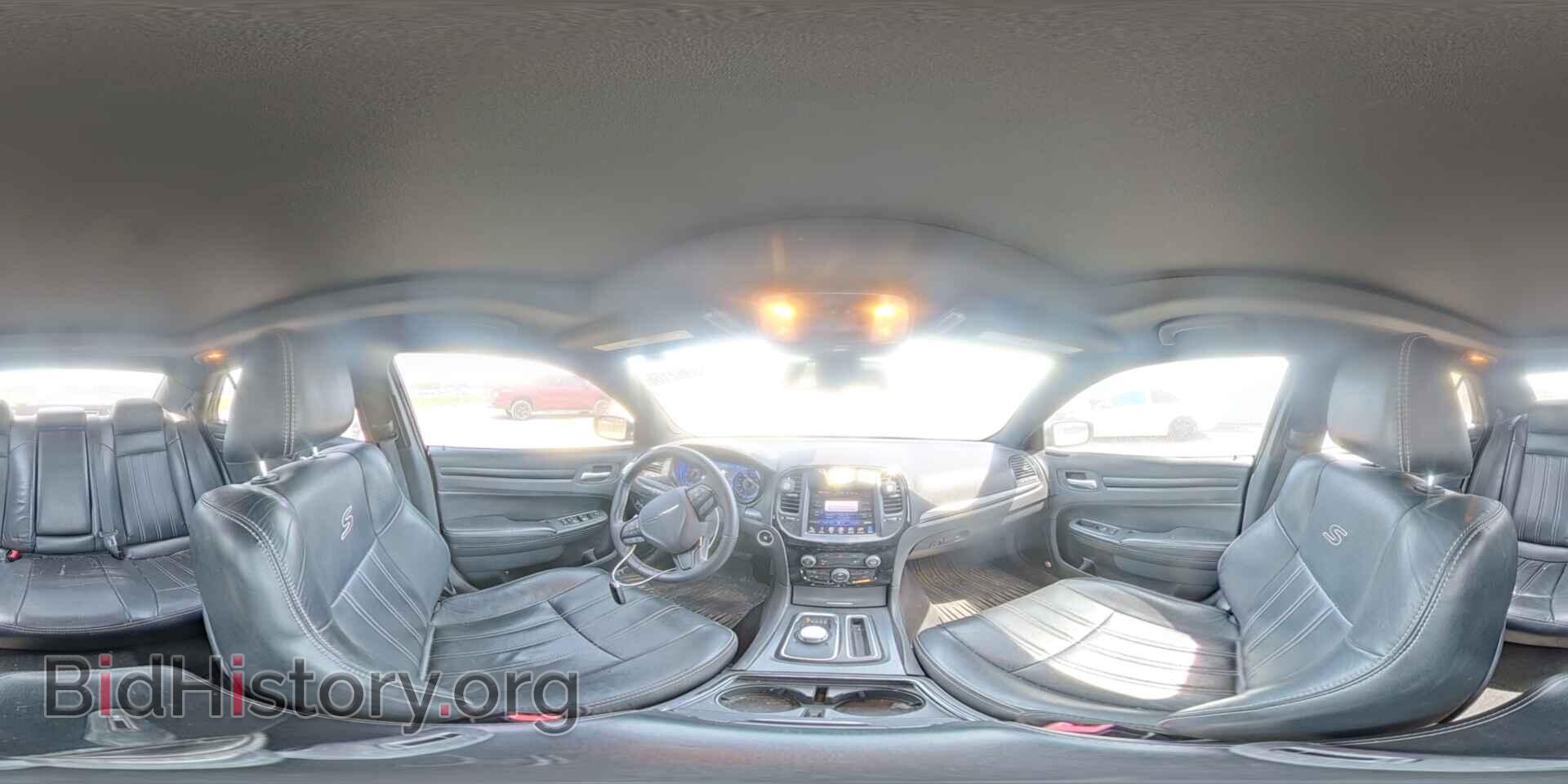 2016 CHRYSLER 300 - VIN: 2C3CCAGG1GH283080 - Photo 14