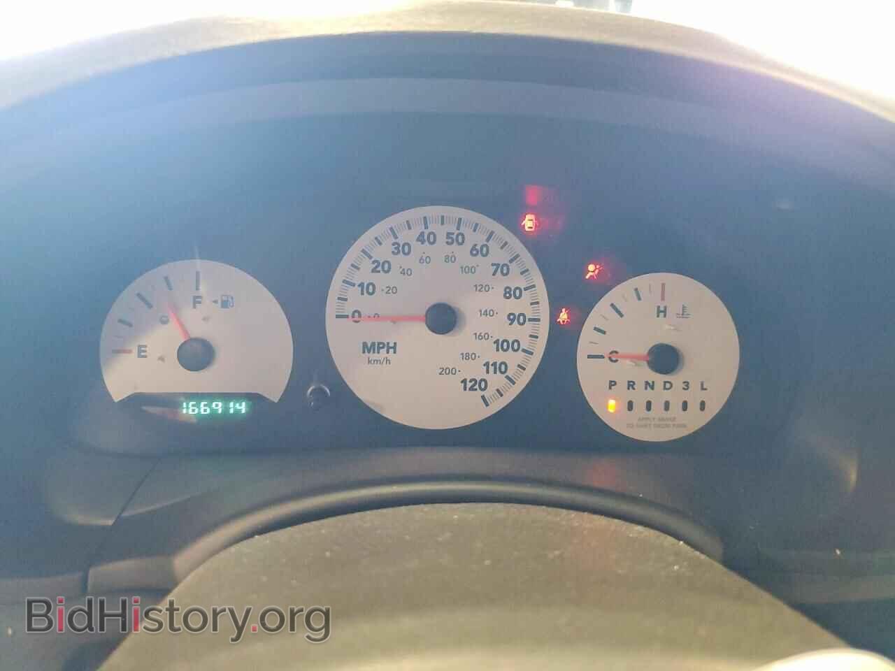 2006 CHRYSLER MINIVAN - VIN: 1A4GP45R36B726077 - Фото 9