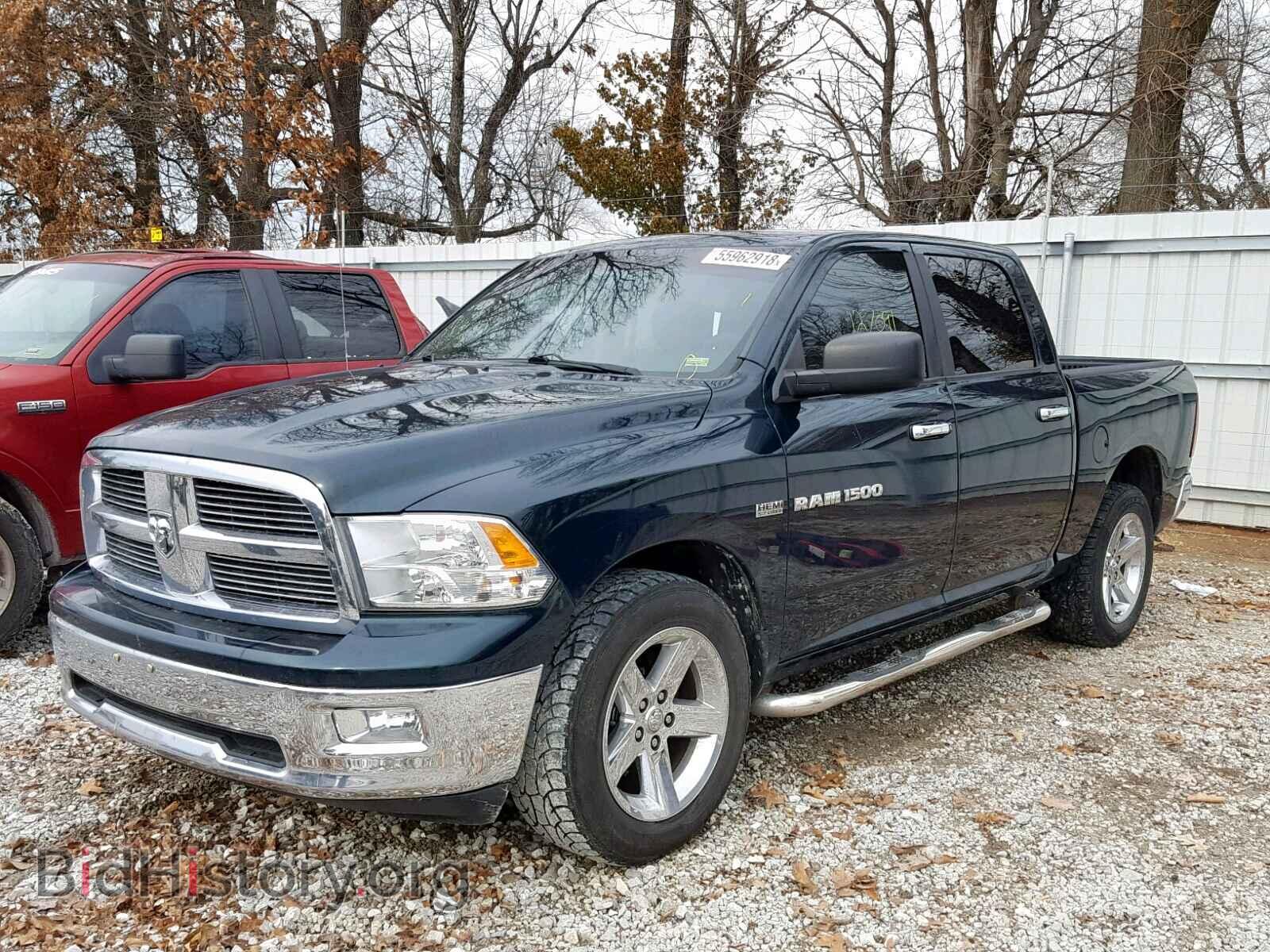 2011 DODGE RAM 1500 - VIN: 1D7RV1CTXBS666347 - Фото 2