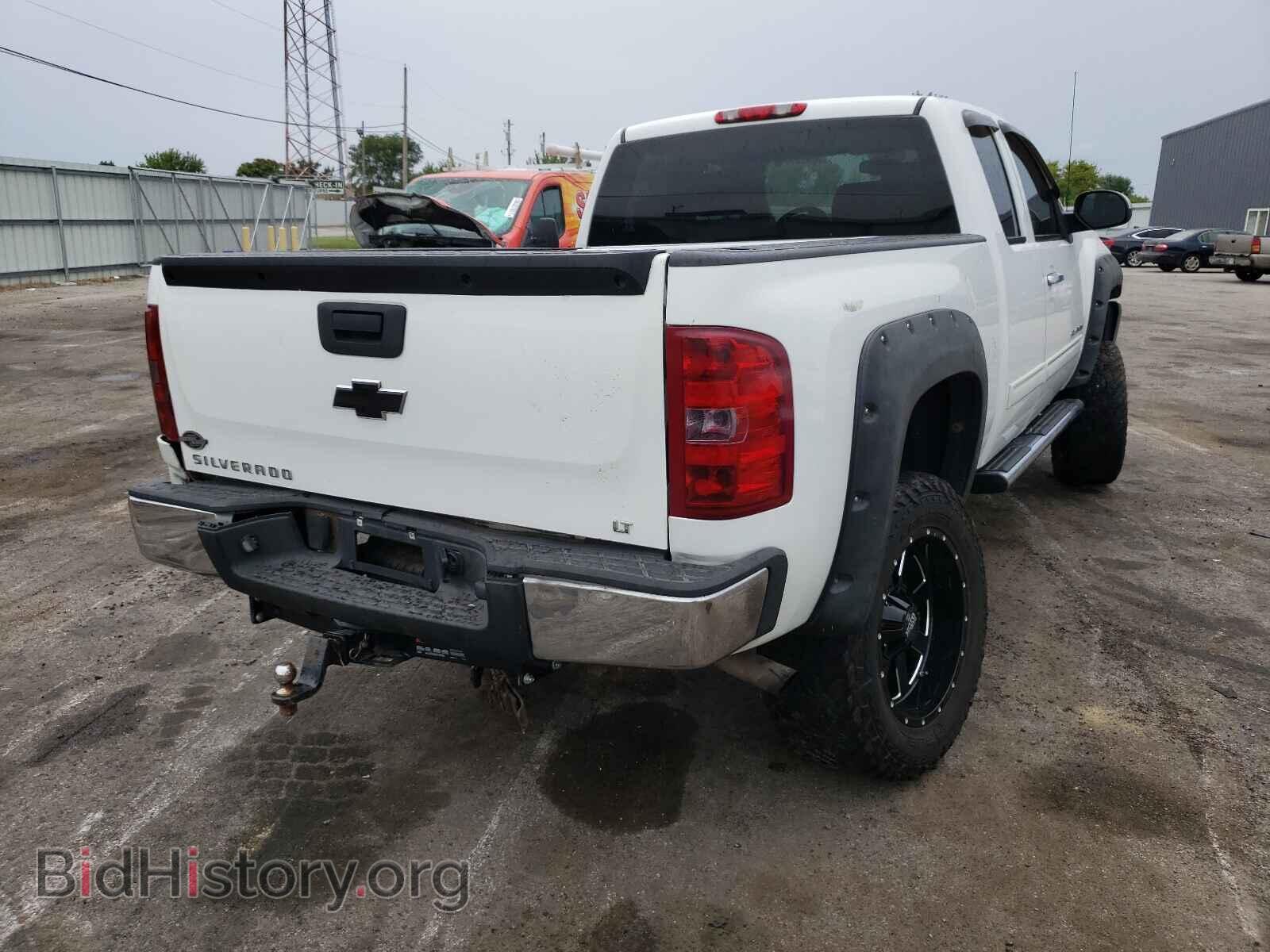 2013 CHEVROLET SILVERADO - VIN: 1GCRKREA0DZ239086 - Photo 4