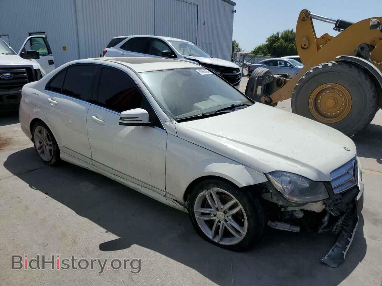 2012 MERCEDES-BENZ C-CLASS - VIN: WDDGF8BB1CF914727 - Фото 4