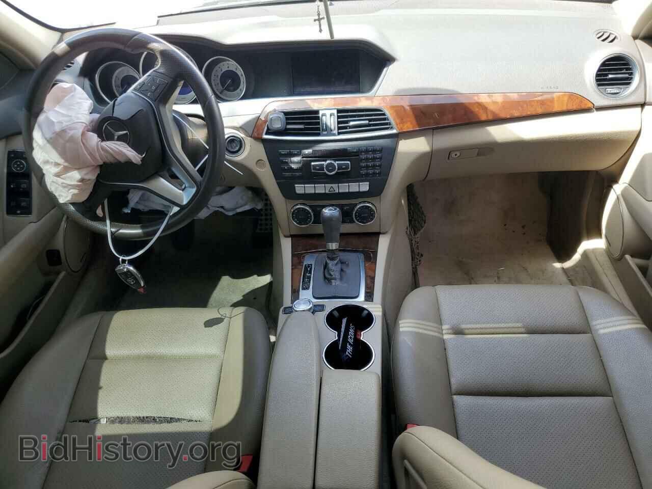 2012 MERCEDES-BENZ C-CLASS - VIN: WDDGF8BB1CF914727 - Фото 8