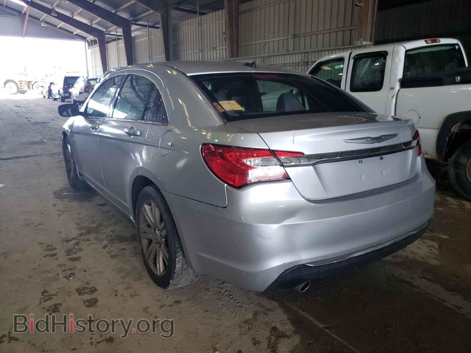 2012 CHRYSLER 200 - VIN: 1C3CCBBG7CN197786 - Фото 3