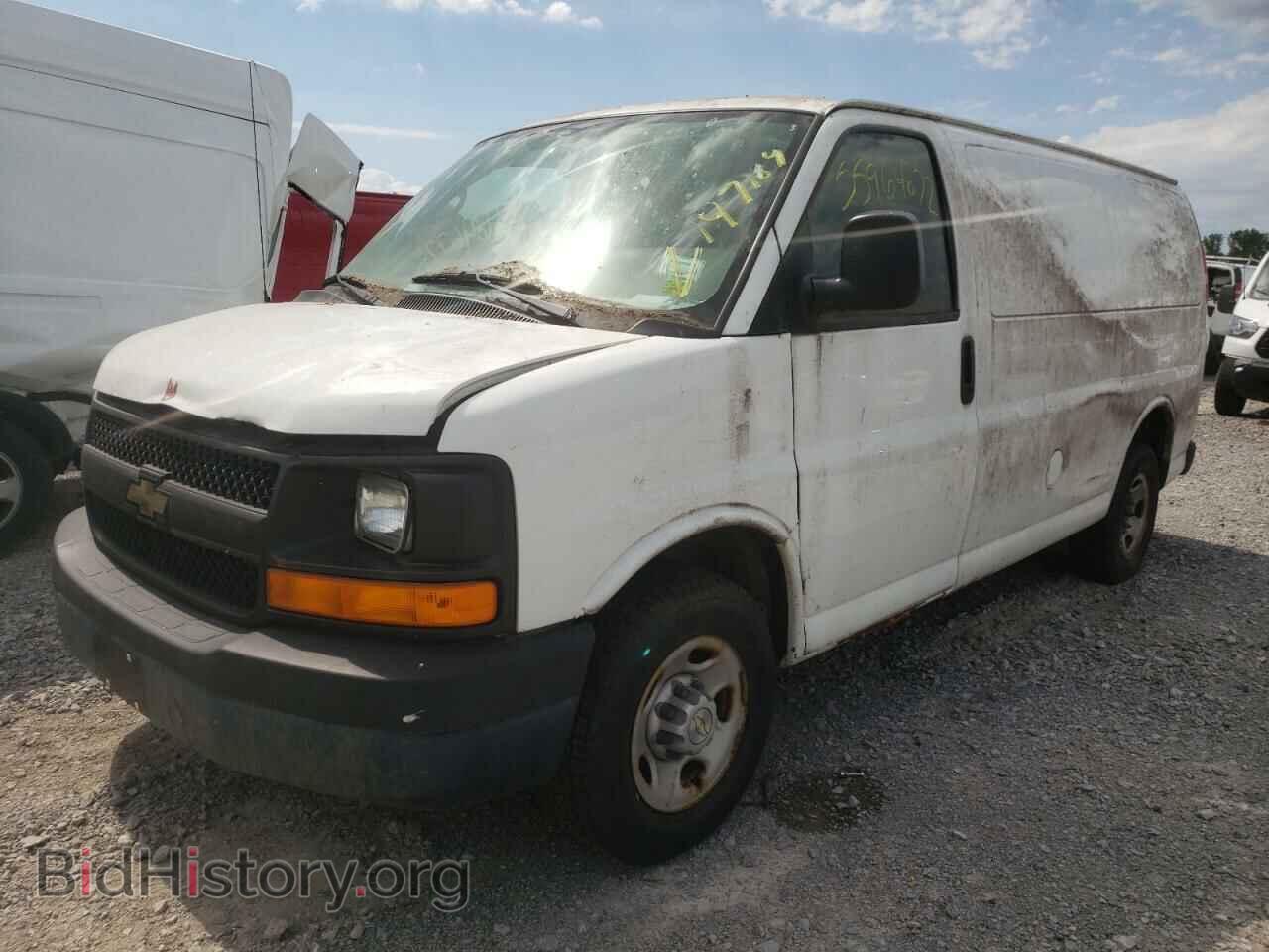 2010 CHEVROLET EXPRESS - VIN: 1GCZGFBA2A1101922 - Фото 2