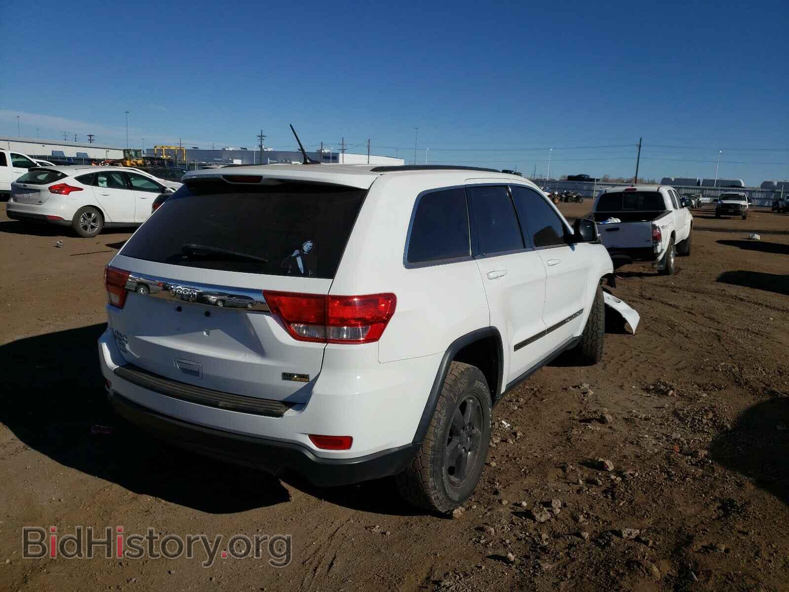 2013 JEEP CHEROKEE - VIN: 1C4RJFAG5DC597475 - Фото 4