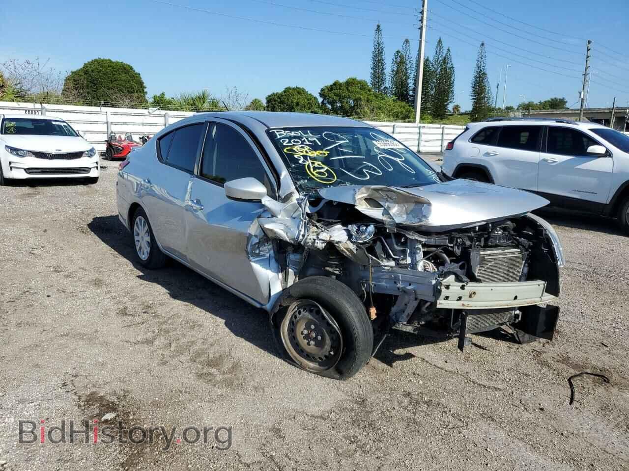 Photo 3N1CN7AP3KL802019 - NISSAN VERSA 2019