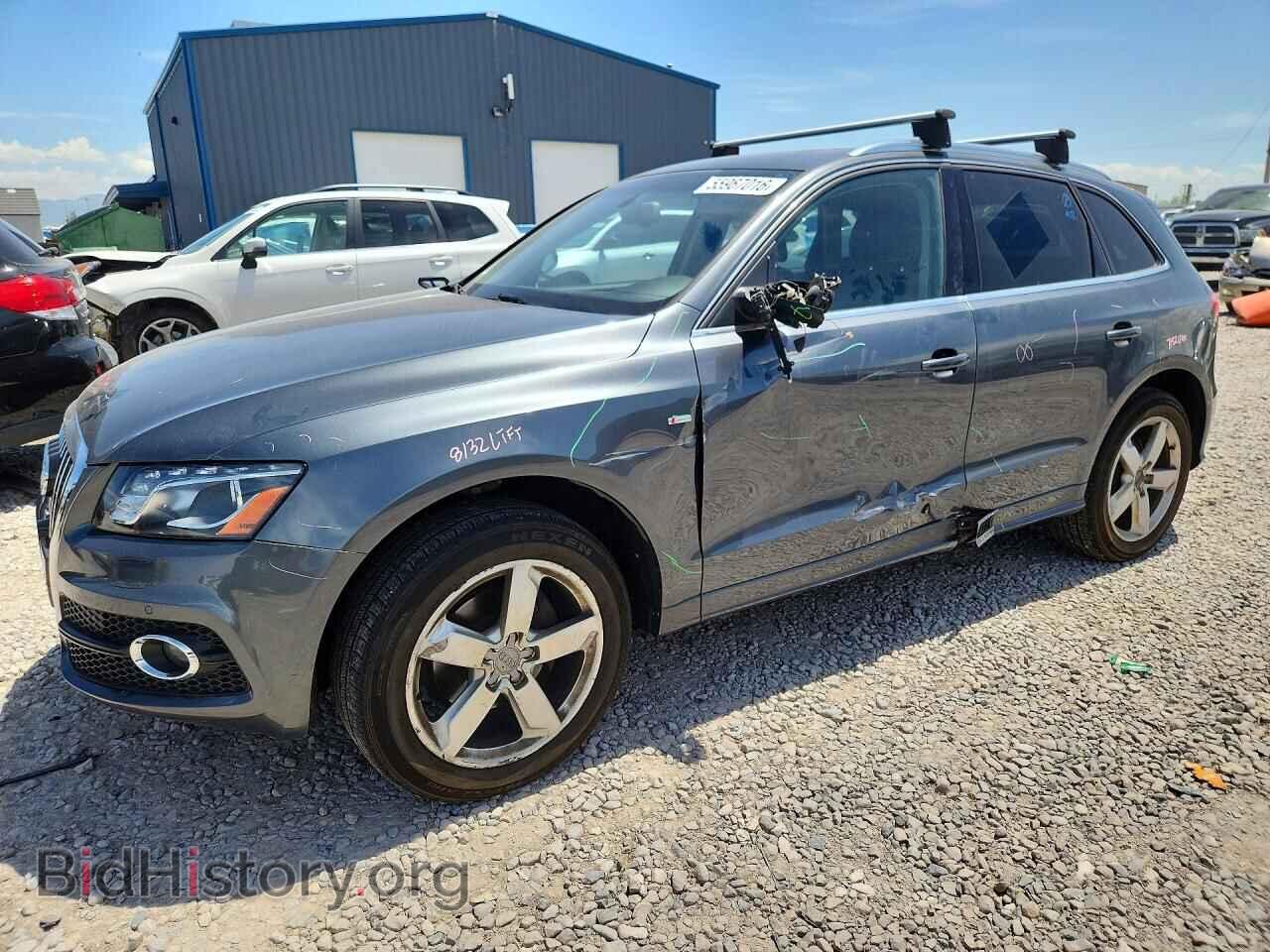 Фотография WA1DKAFP6CA031882 - AUDI Q5 2012