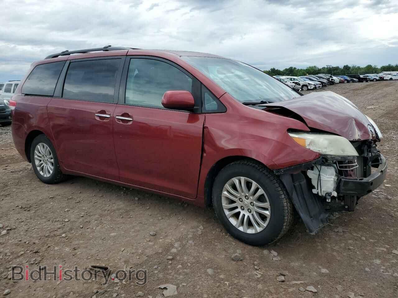 2011 TOYOTA All Models - VIN: 5TDYK3DC6BS046256 - Фото 4
