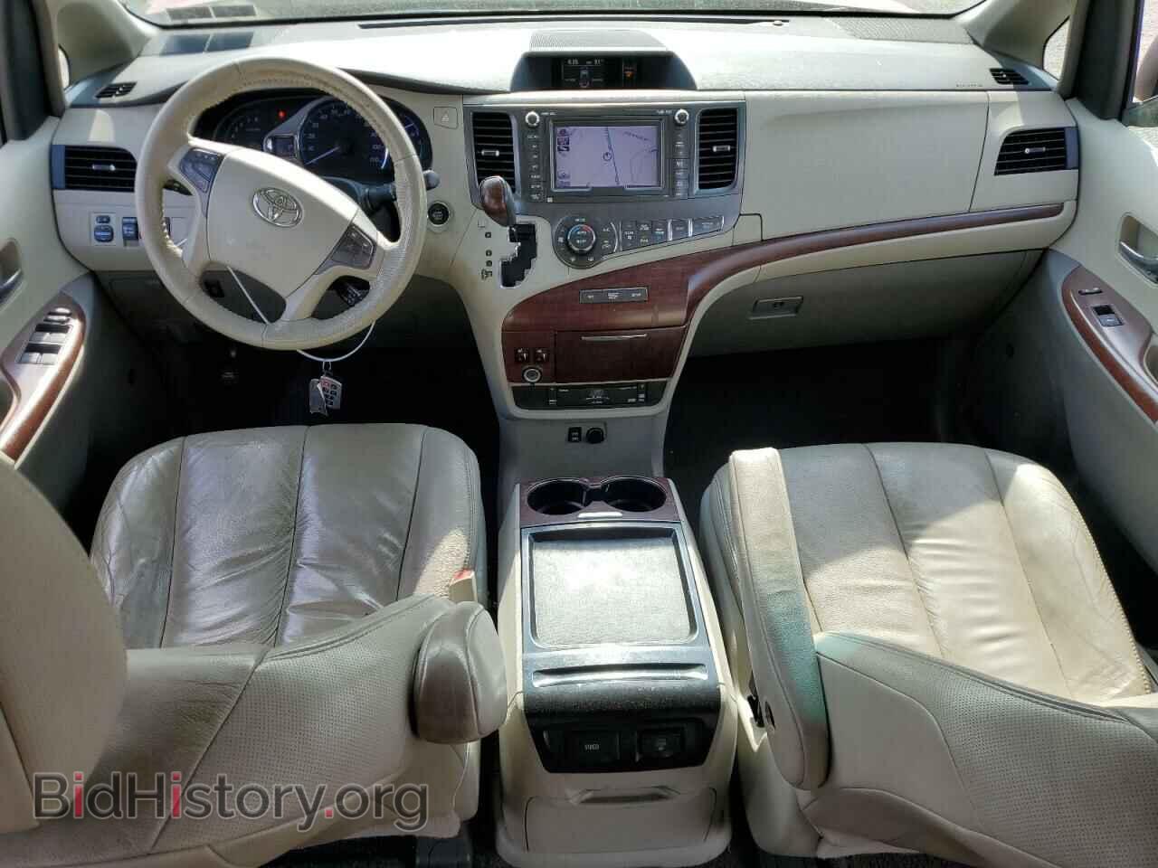 2011 TOYOTA All Models - VIN: 5TDYK3DC6BS046256 - Фото 8