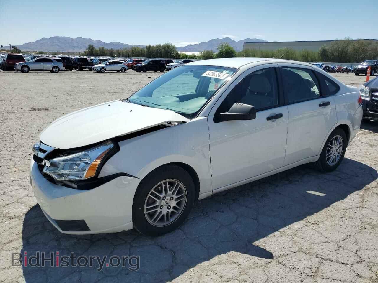 Photo 1FAHP3FN5BW112740 - FORD FOCUS 2011