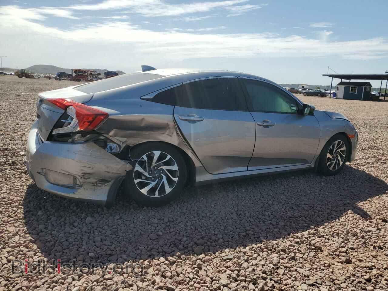 2017 HONDA CIVIC - VIN: 19XFC2F79HE019957 - Фото 3