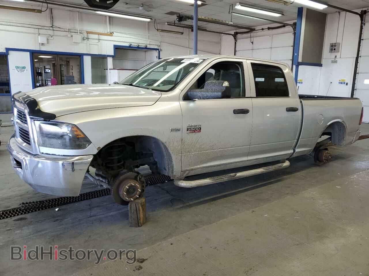 Photo 3D7TT2CT6BG546988 - DODGE All Models 2011