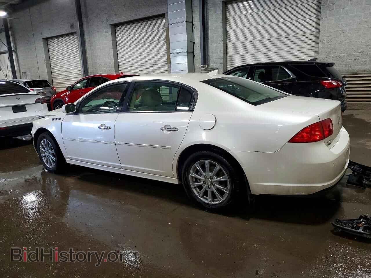 2011 BUICK LUCERNE - VIN: 1G4HJ5EMXBU116144 - Фото 2