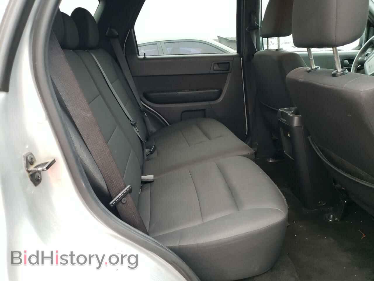 2011 FORD ESCAPE - VIN: 1FMCU9D74BKC38417 - Фото 6