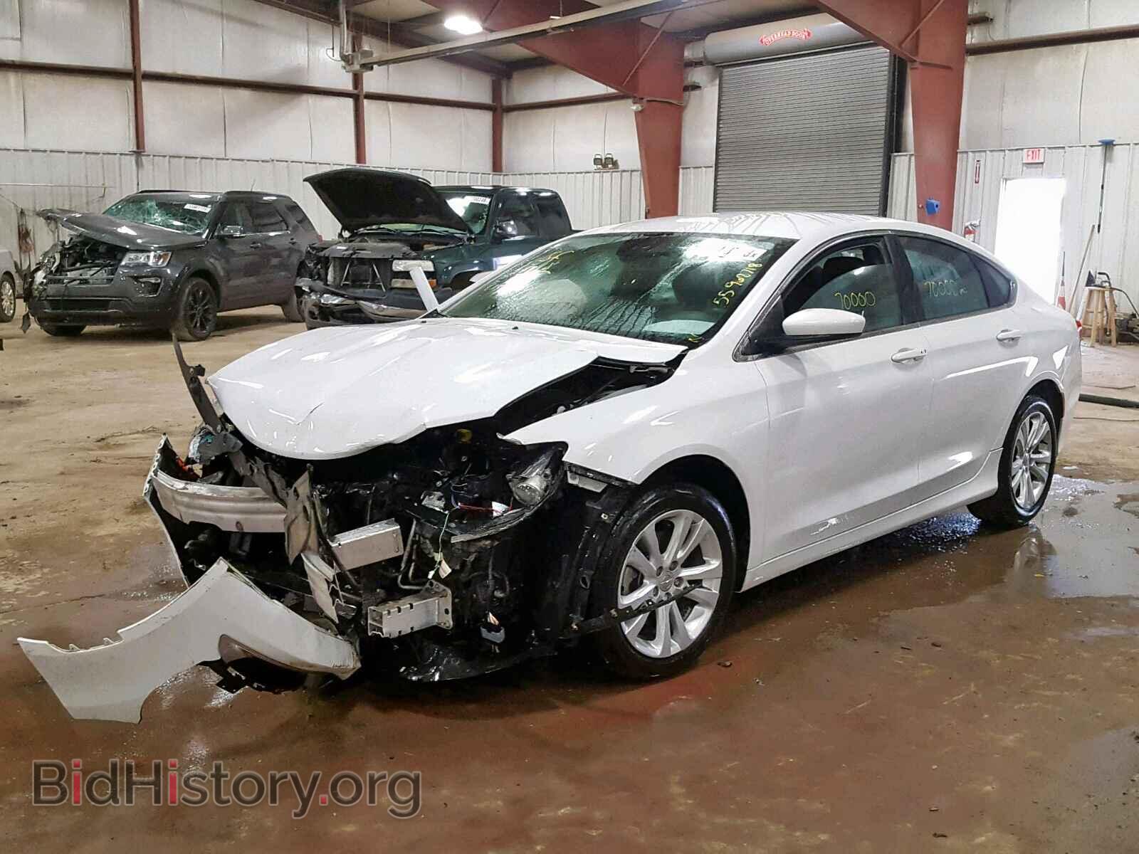2015 CHRYSLER 200 - VIN: 1C3CCCAB6FN664437 - Фото 2