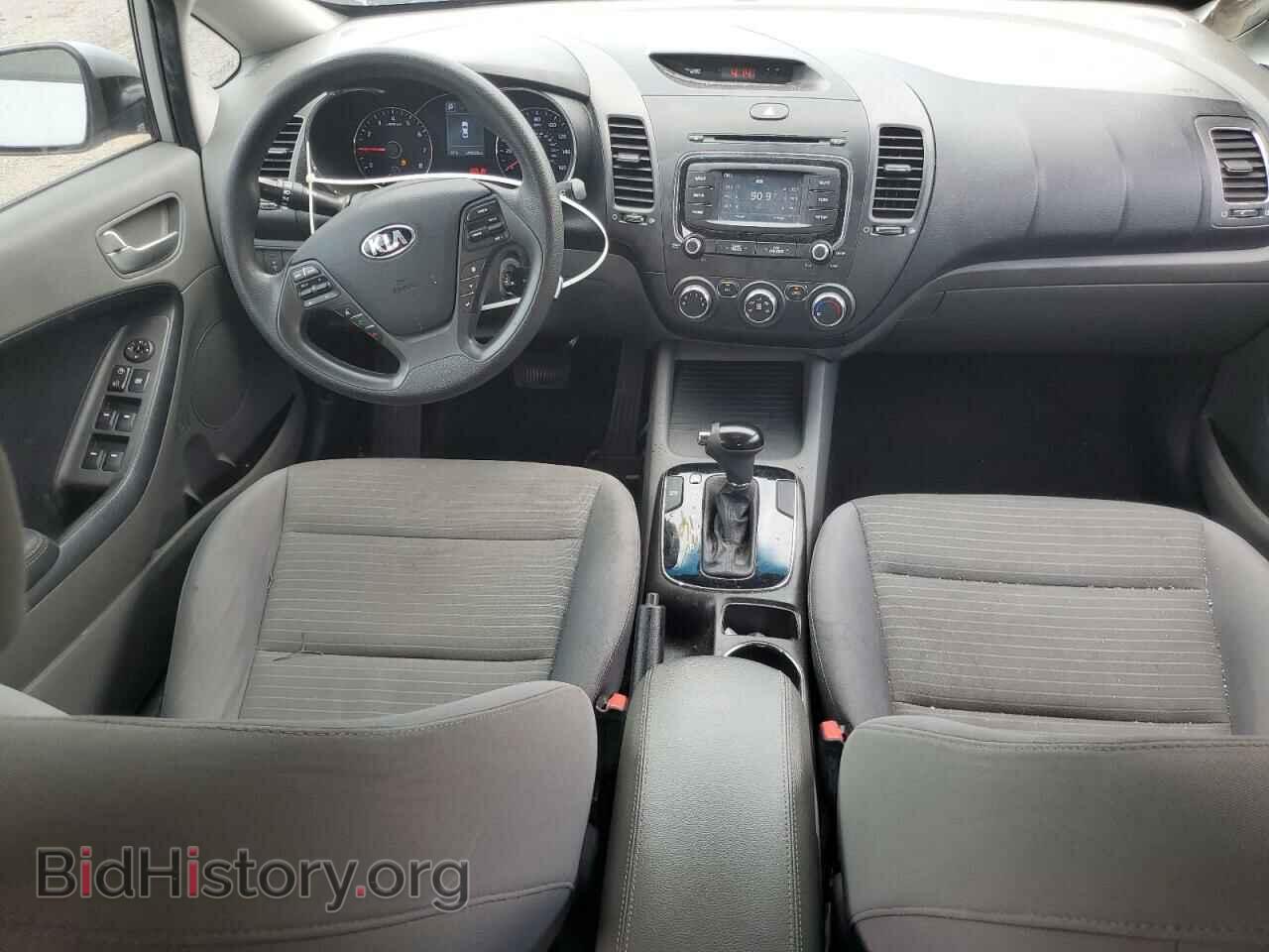 2017 KIA FORTE - VIN: 3KPFL4A76HE075115 - Фото 8