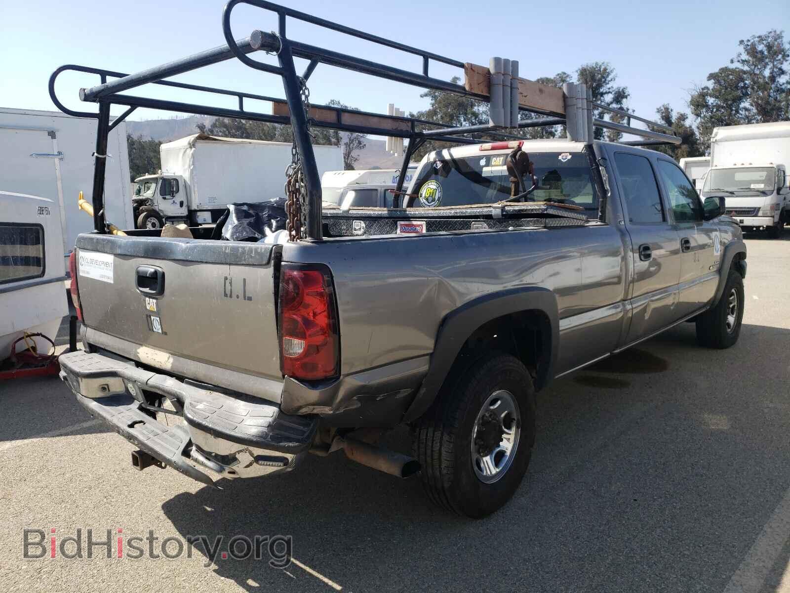 2006 CHEVROLET SILVERADO - VIN: 1GCHC23216F105476 - Фото 4