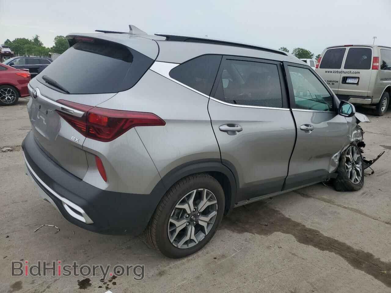 2021 KIA SELTOS - VIN: KNDERCAA3M7123826 - Фото 3
