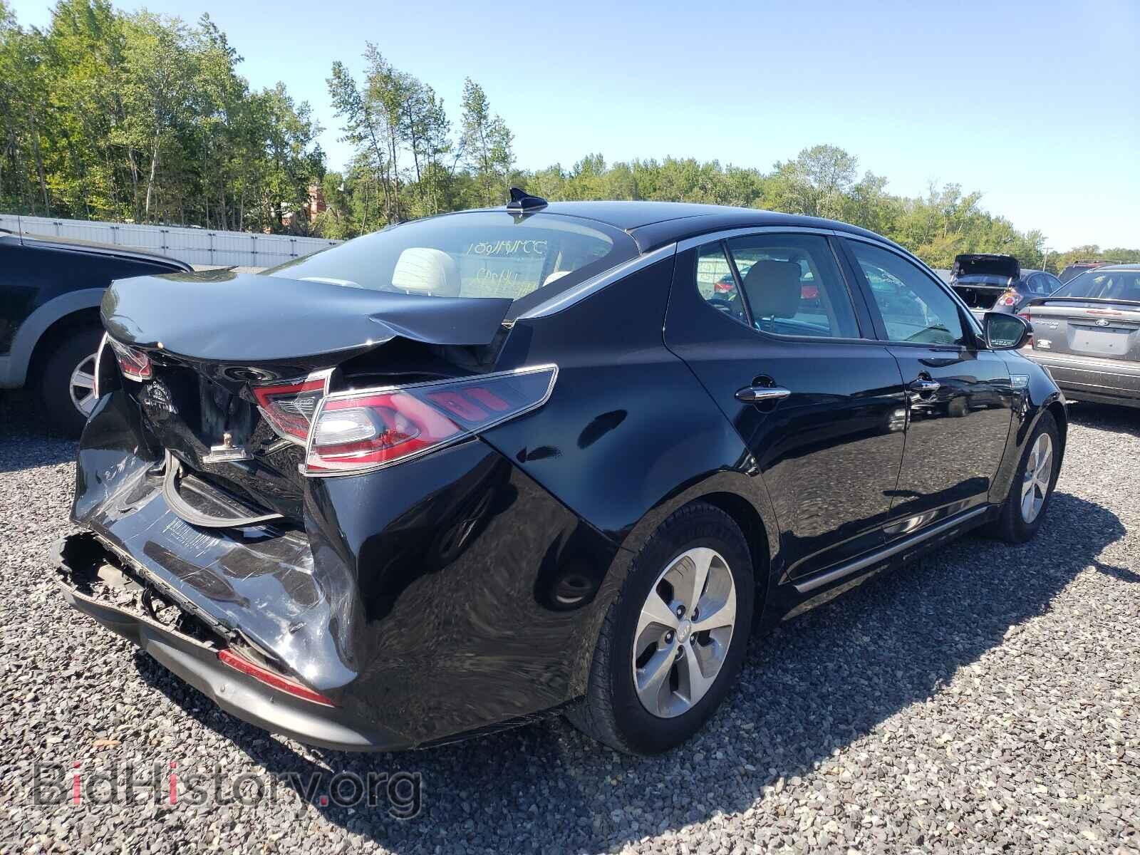 2016 KIA OPTIMA - VIN: KNAGM4AD7G5092990 - Фото 4