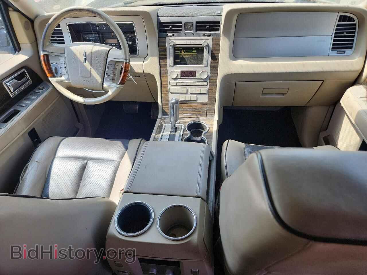 2009 LINCOLN NAVIGATOR - VIN: 5LMFU28549EJ00542 - Фото 8