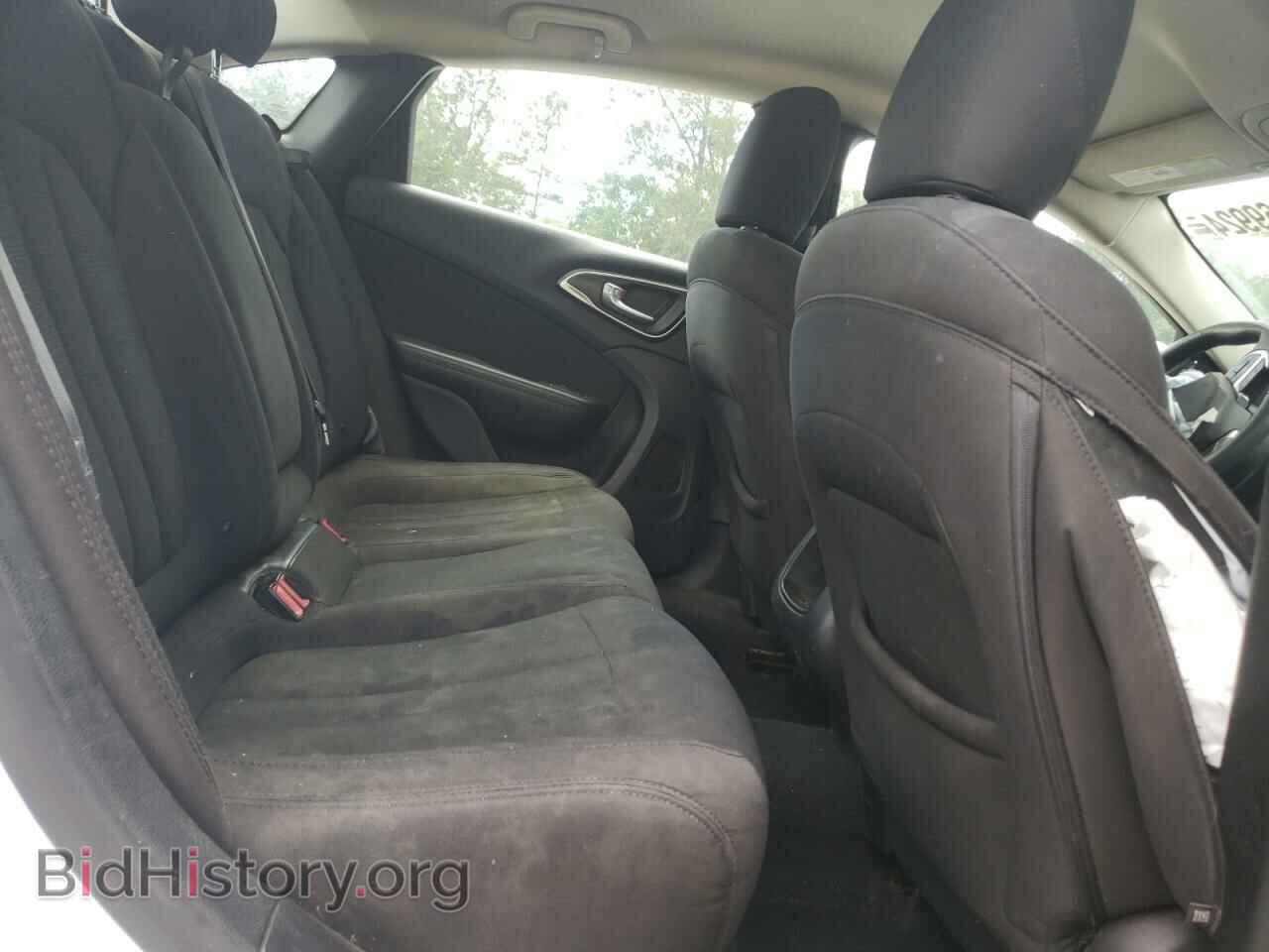 2015 CHRYSLER 200 - VIN: 1C3CCCAB0FN704124 - Фото 10