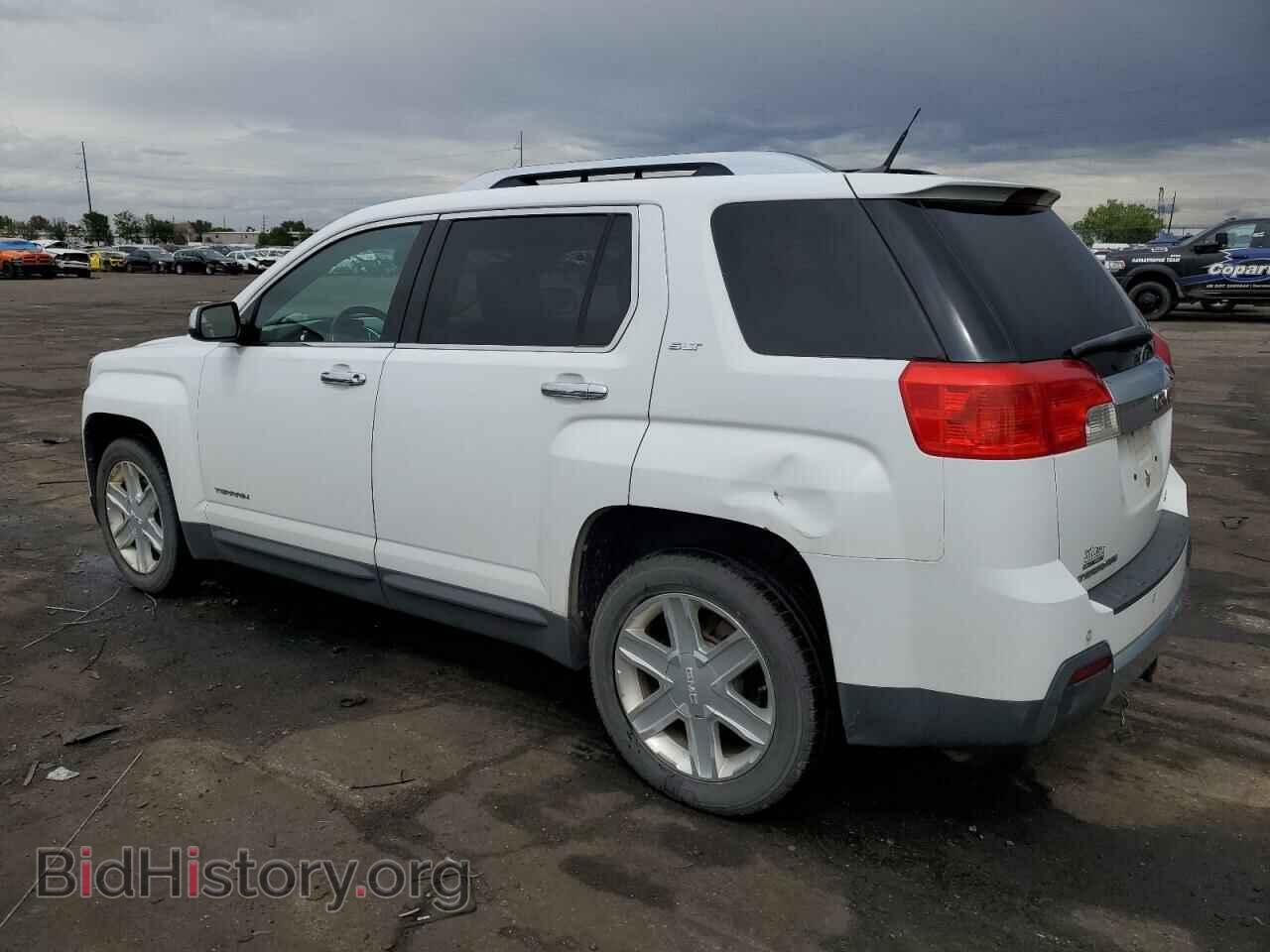 2011 GMC TERRAIN - VIN: 2CTFLXECXB6445566 - Photo 2