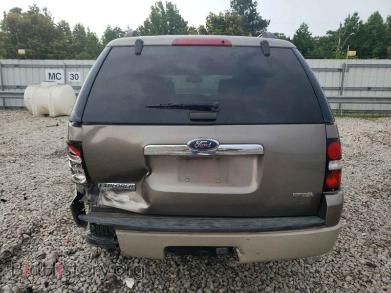 2006 Ford EXPLORER (VIN 1FMEU64E76UB51515) — фото 6 из 13