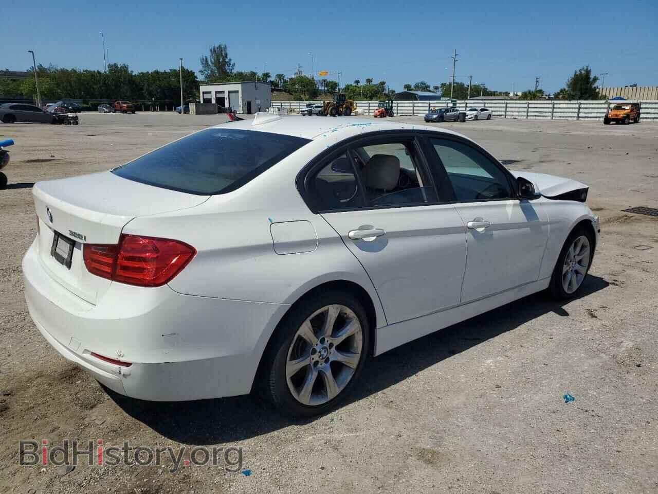2014 BMW 3 SERIES - VIN: WBA3A5C50EJ464967 - Фото 3