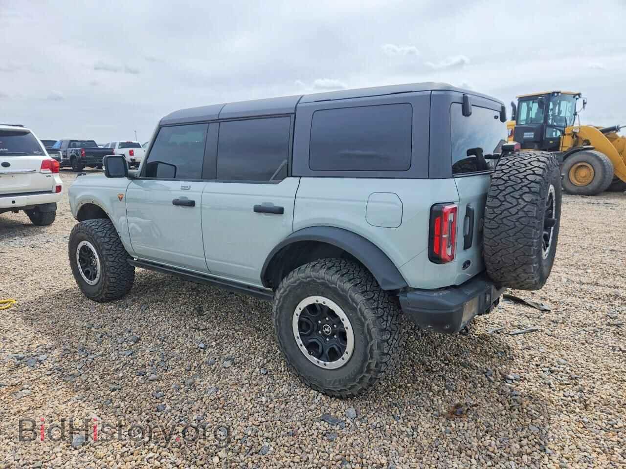 2022 FORD BRONCO - VIN: 1FMEE5DP5NLB31261 - Photo 2