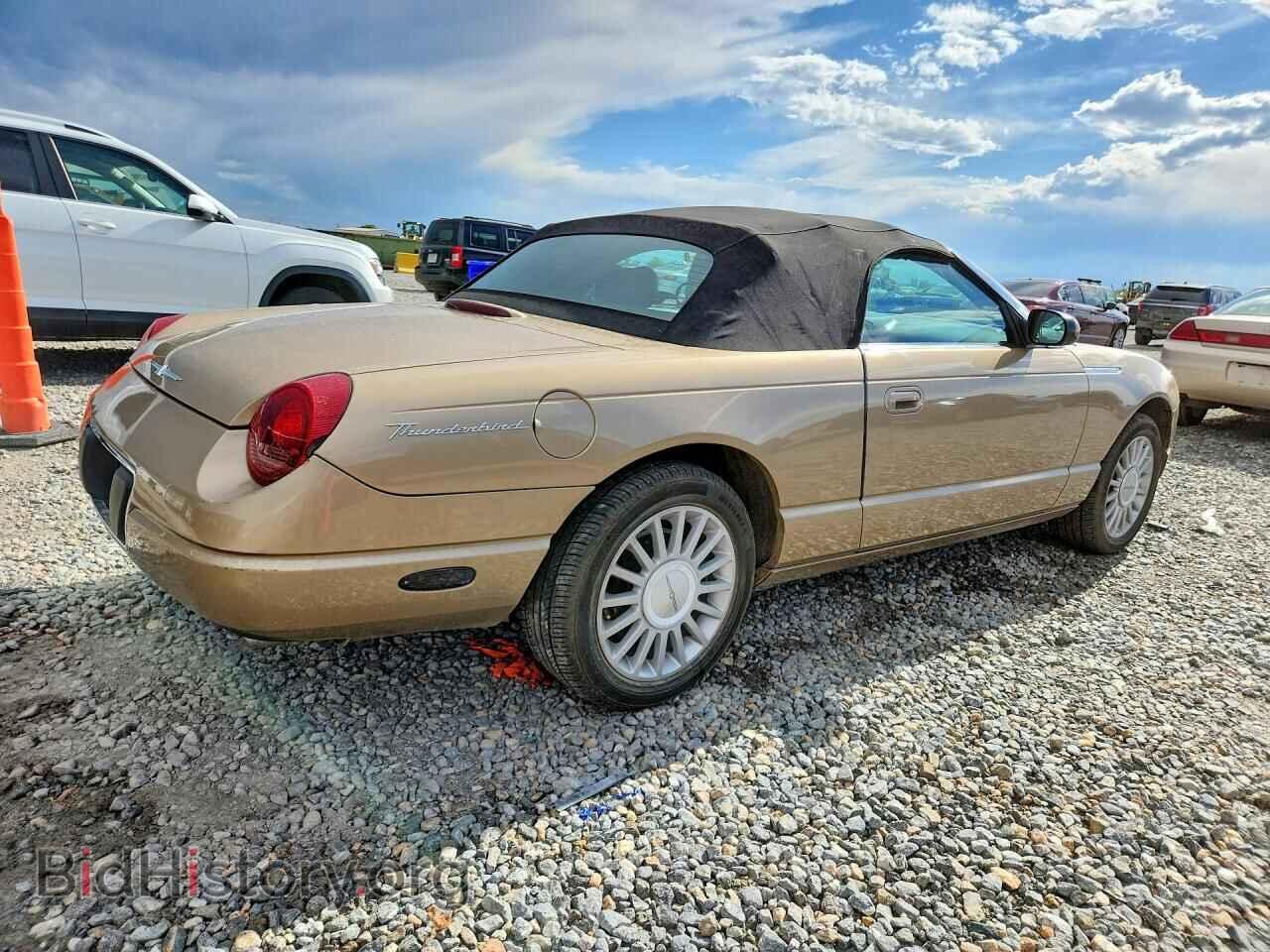 2005 FORD TBIRD - VIN: 1FAHP60A45Y107724 - Фото 3