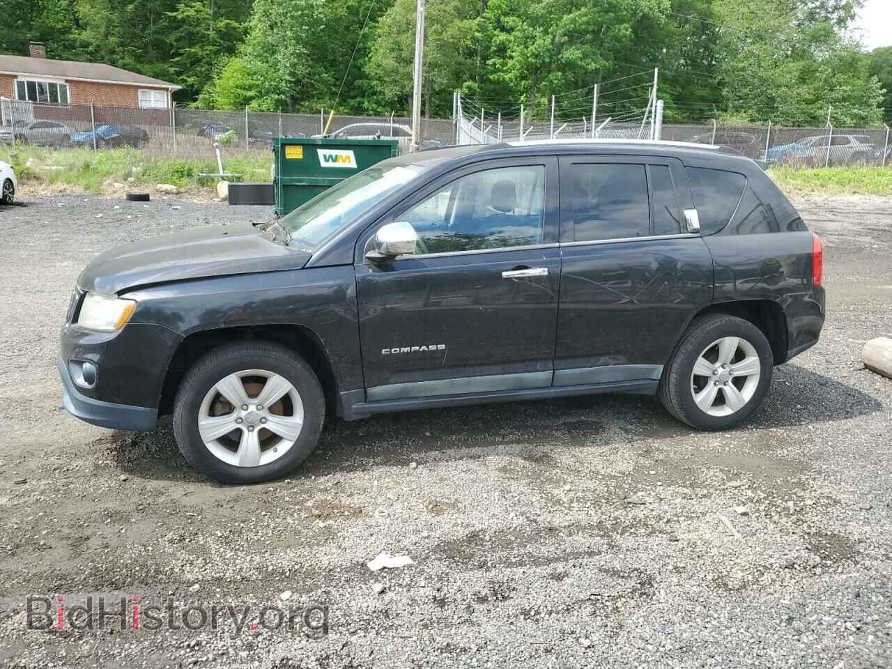Photo 1J4NT1FB5BD170856 - JEEP COMPASS 2011
