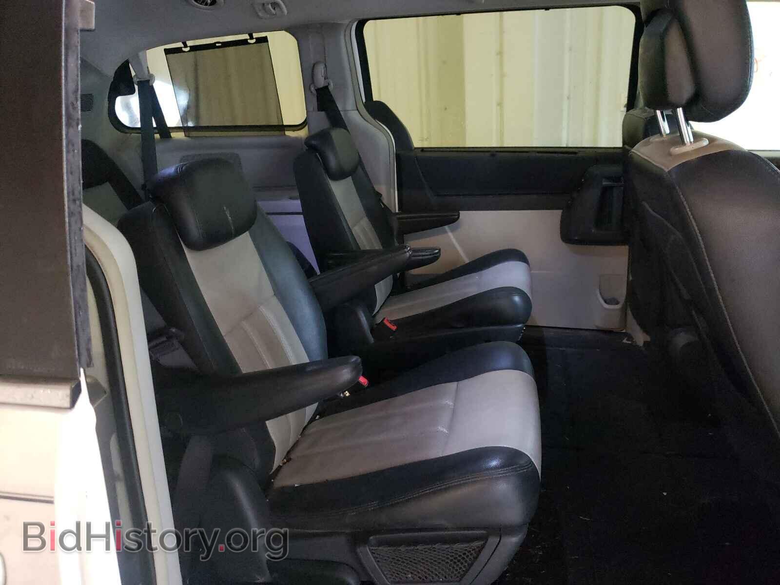 2010 CHRYSLER MINIVAN - VIN: 2A4RR8D11AR380899 - Фото 6