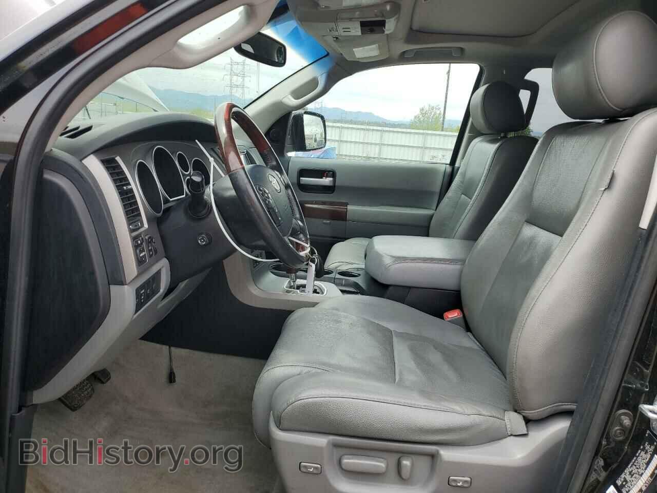 2011 TOYOTA SEQUOIA - VIN: 5TDDW5G18BS044422 - Фото 7