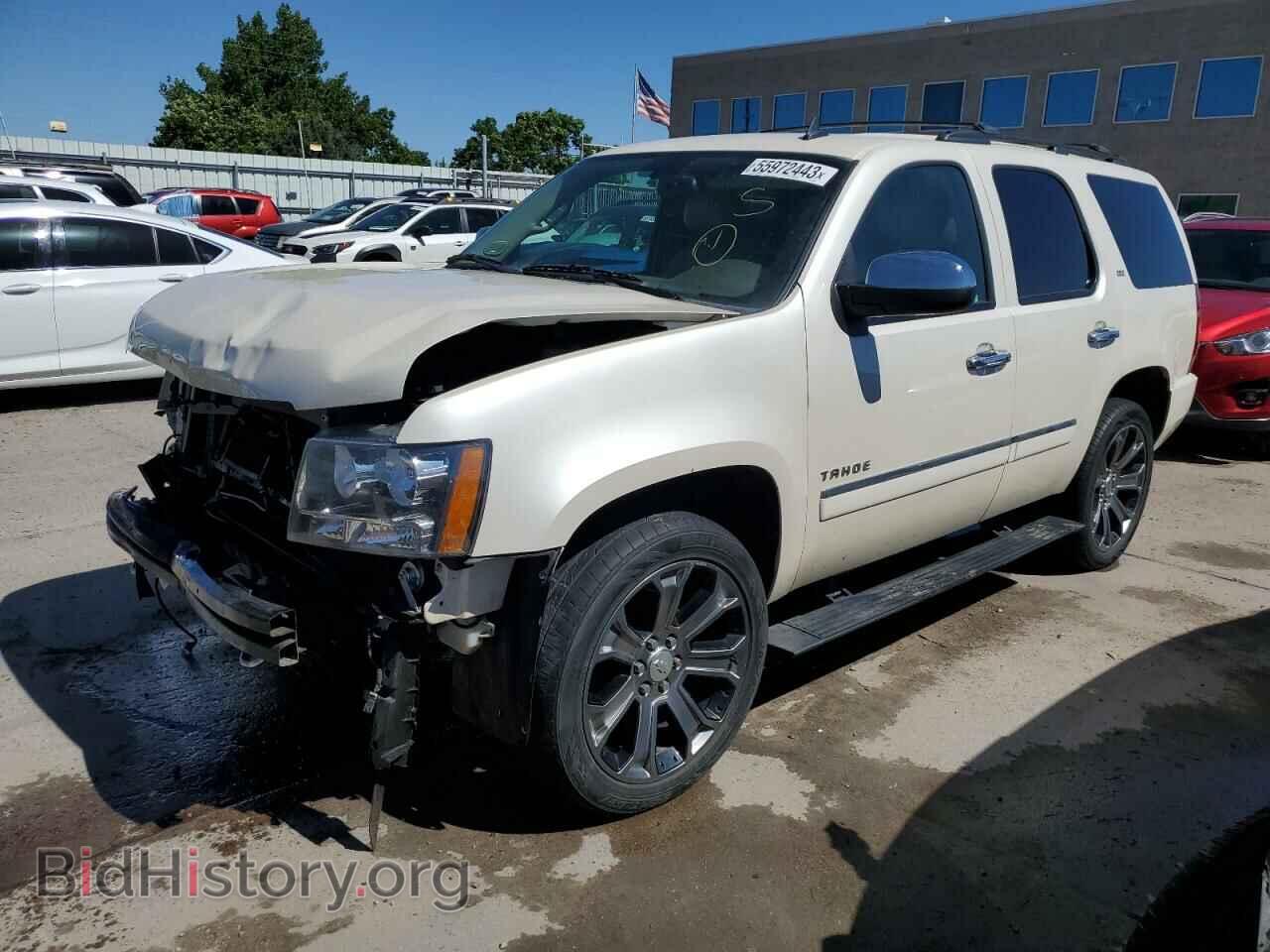 Photo 1GNSKCE07CR306925 - CHEVROLET TAHOE 2012